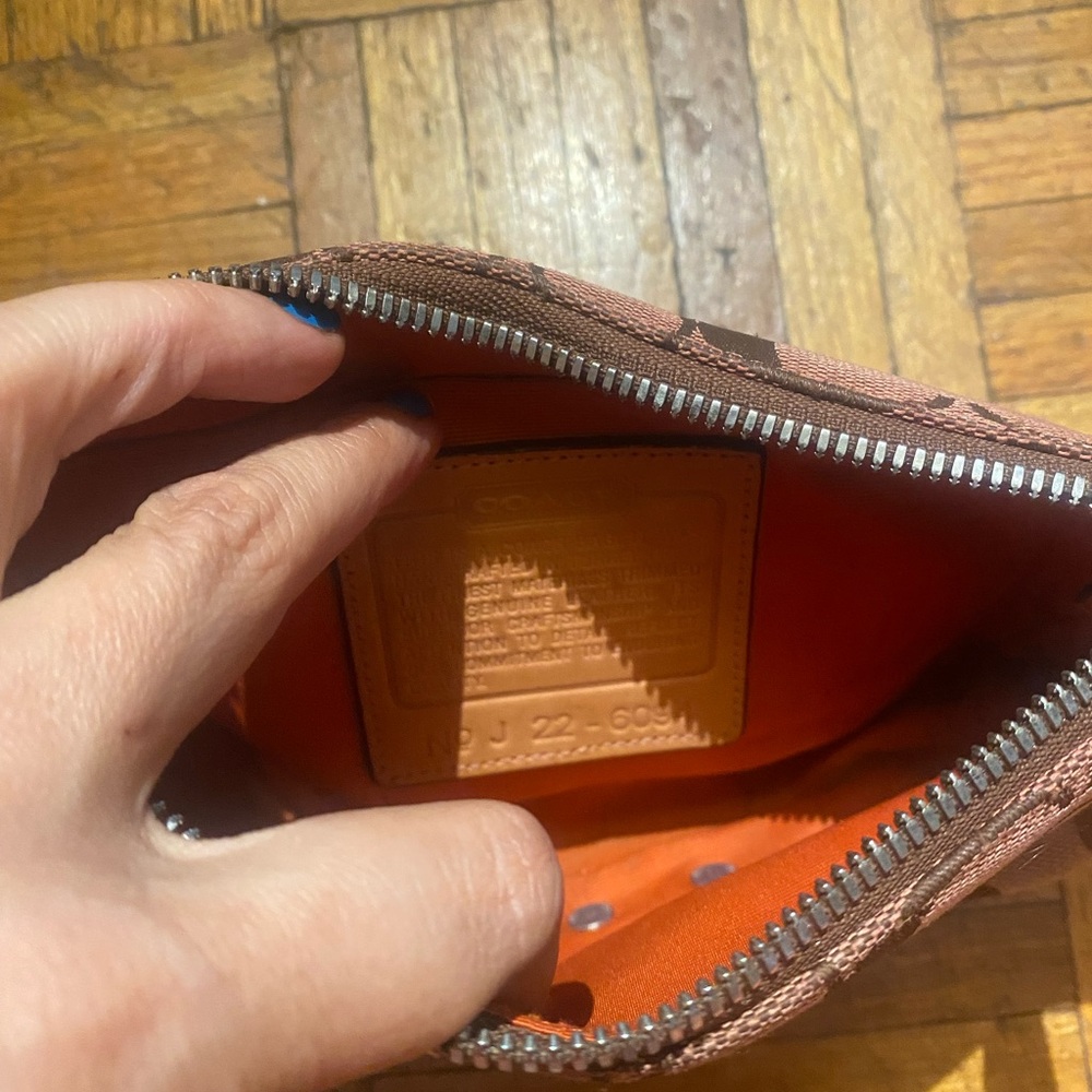 My favorite Coach authentic bag - Picture 4 of 6